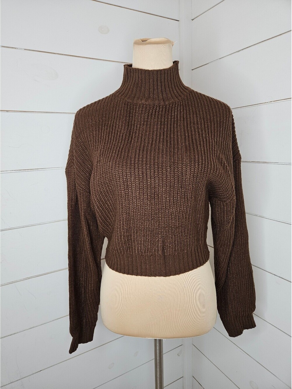 Zaful small size 4 brown ribbed cropped mock neck sweater